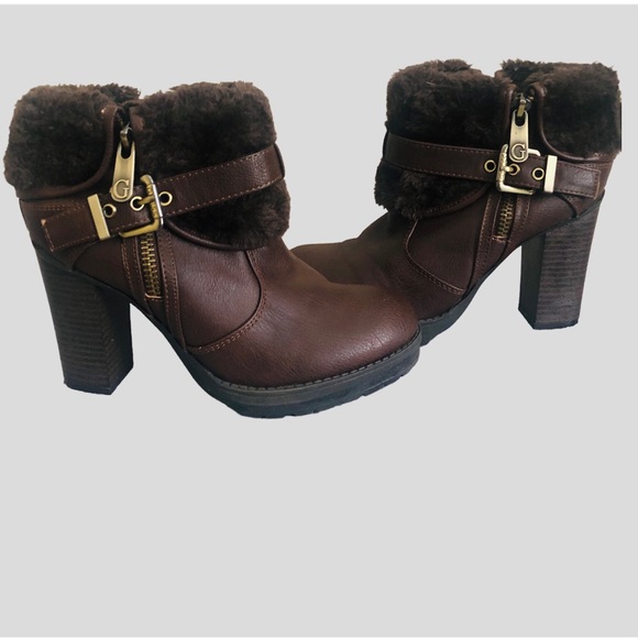 Guess Faux Fur Trimmed Ankle Booties in Dark Brown, Leather Sole, Size 6.5 - Picture 10 of 10